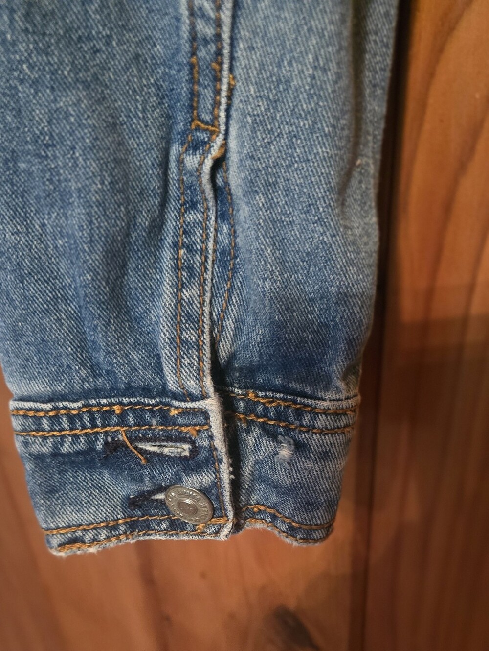 Silver Jeans Light Blue Denim Jean Jacket - Picture 4 of 9